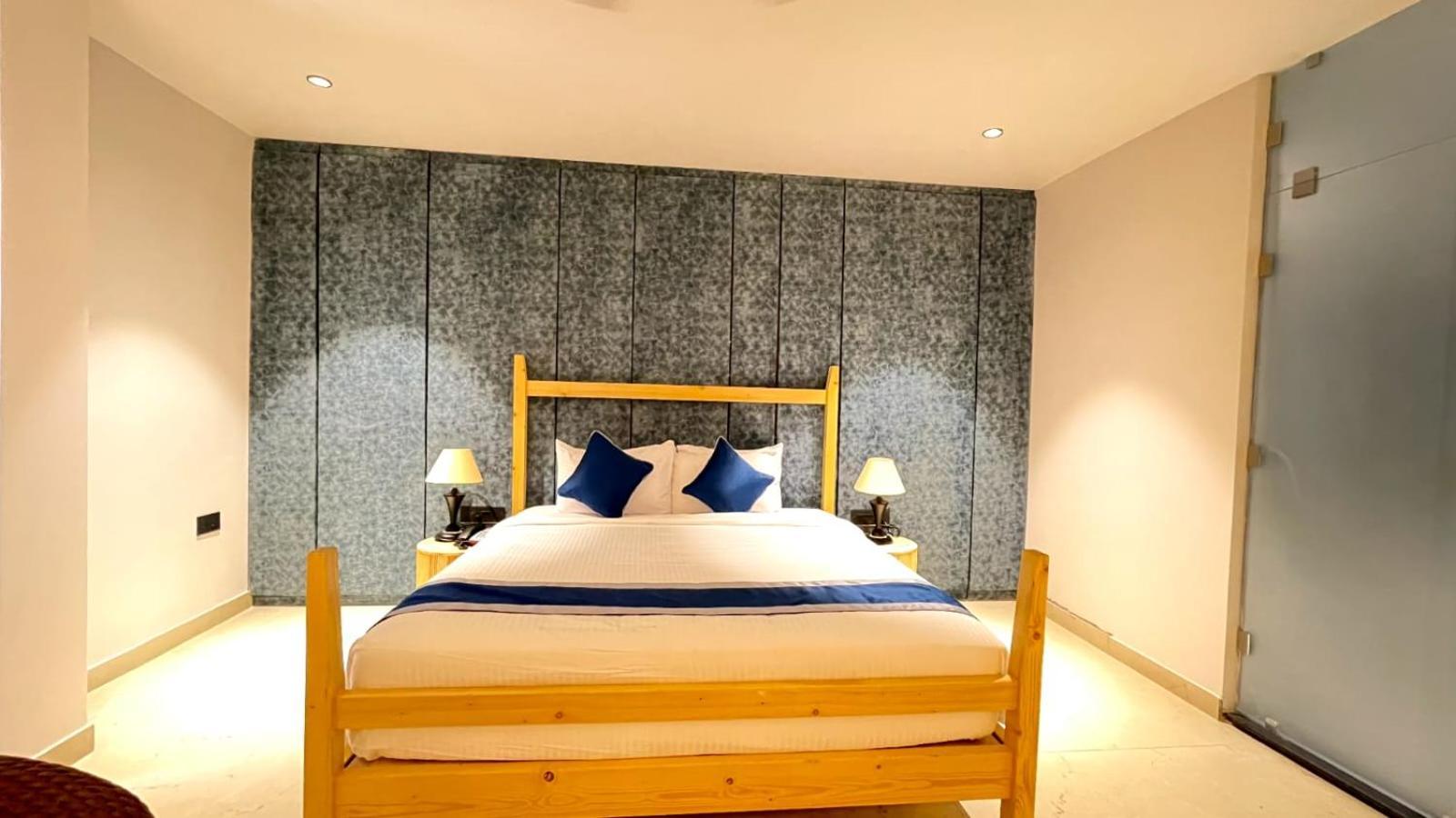 V Hotels And Resorts Chirala Luaran gambar