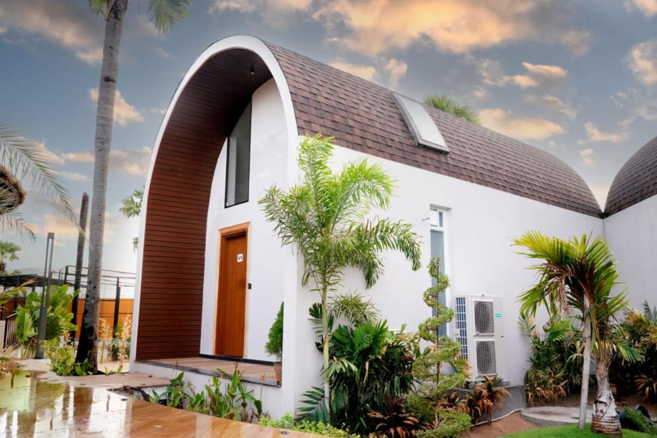 V Hotels And Resorts Chirala Luaran gambar